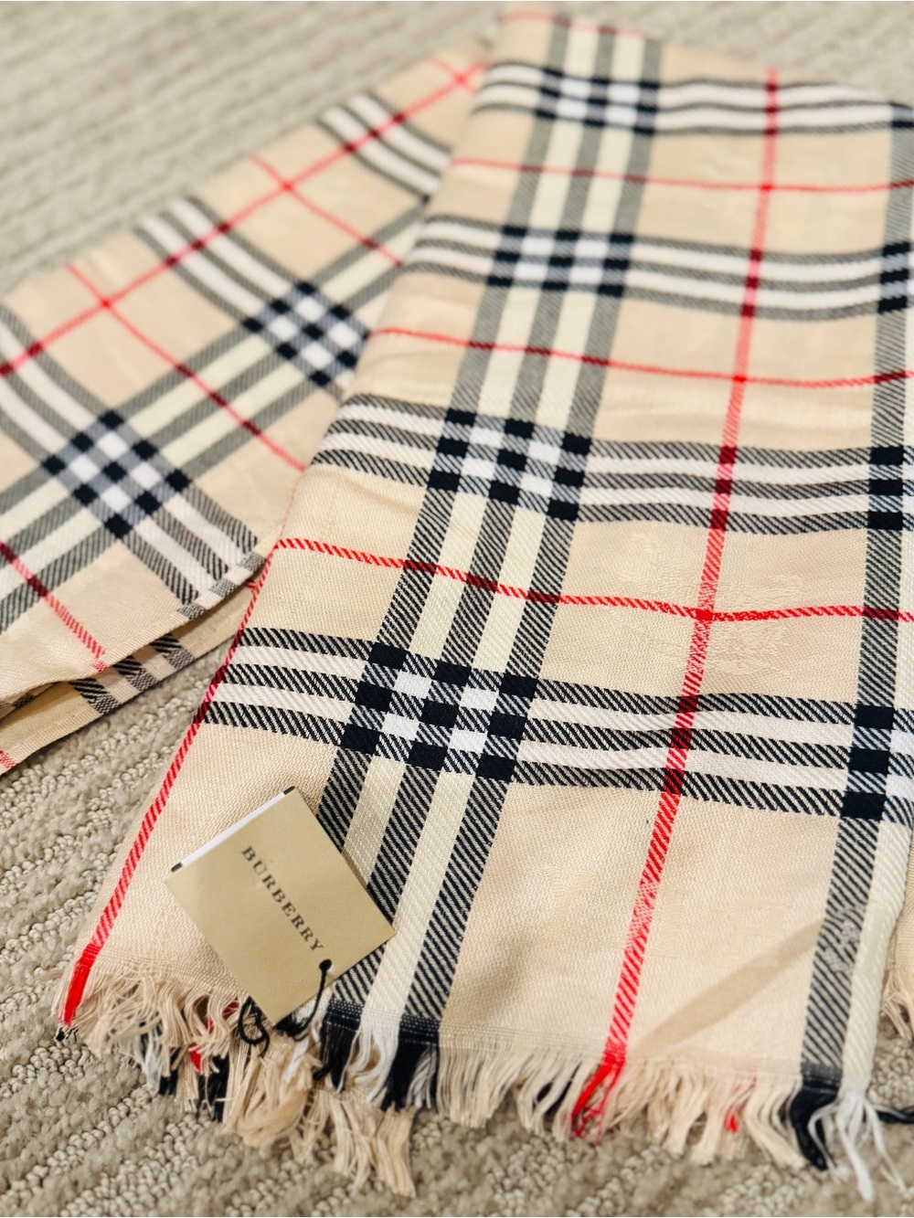 Burberry- Raspberry berry Sorbet Check Scarf